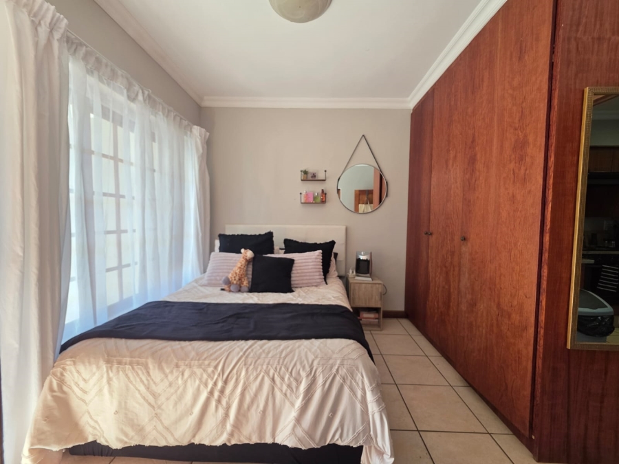 1 Bedroom Property for Sale in Die Bult North West